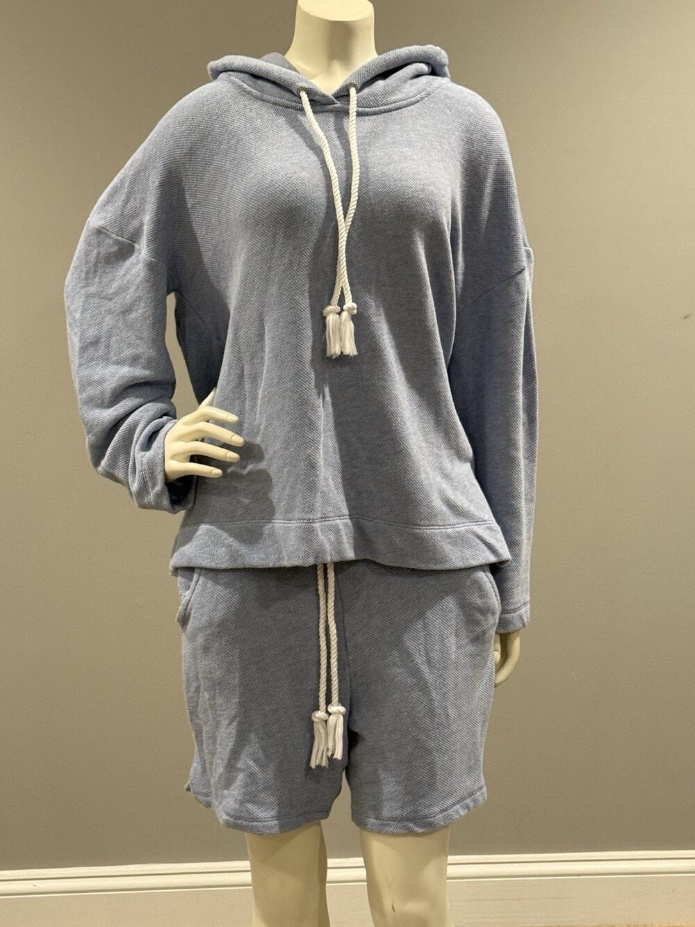 Soft Cozy Talbots Blue Sky Heather Beach Terry Hoodie (L) & Shorts (M) Set